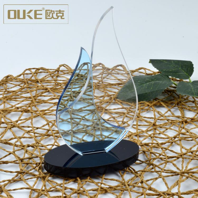 Acrylic trophy 2.JPG